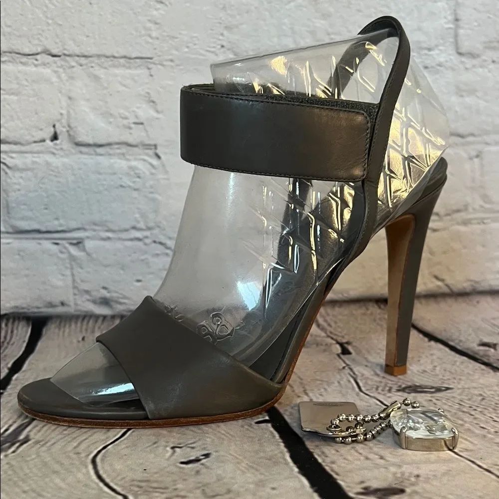Vince Genna double-strap leather high-heel